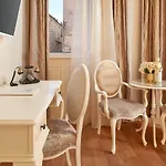 Ξενοδοχείο Piazza Heritage 4*