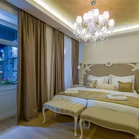 Piazza Heritage Сплит