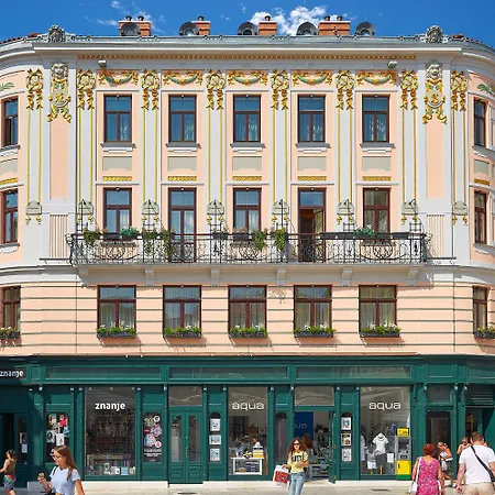 Отель Piazza Heritage Сплит