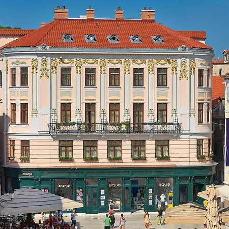 Отель Piazza Heritage