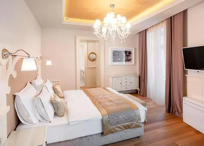 Ξενοδοχείο Piazza Heritage Σπλιτ