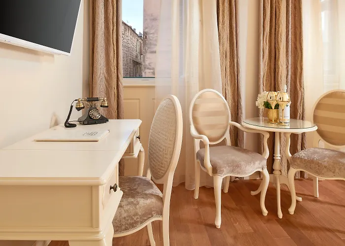 Ξενοδοχείο Piazza Heritage 4*