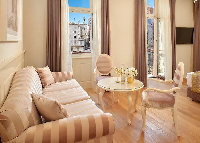 Piazza Heritage Ξενοδοχείο 4*