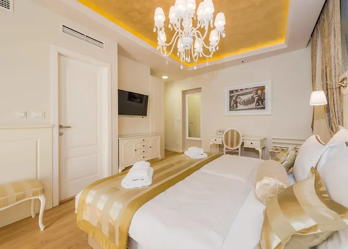 Ξενοδοχείο Piazza Heritage Σπλιτ