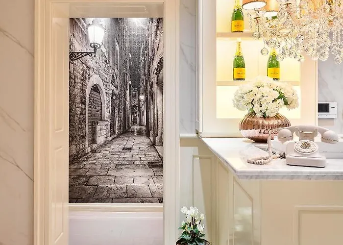 Ξενοδοχείο Piazza Heritage 4*