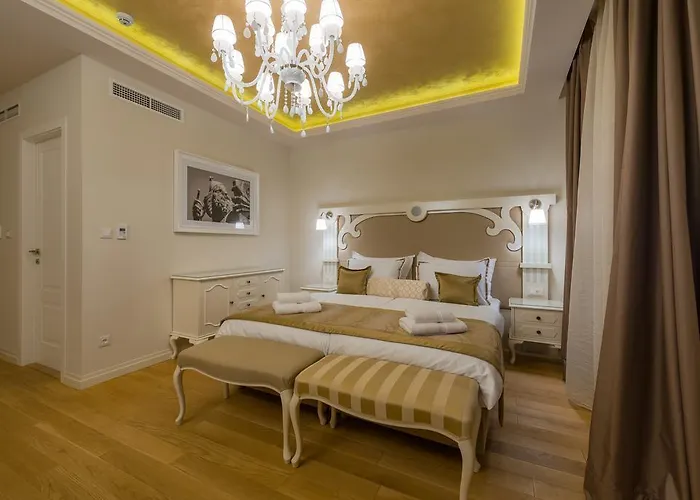 Piazza Heritage Hotel