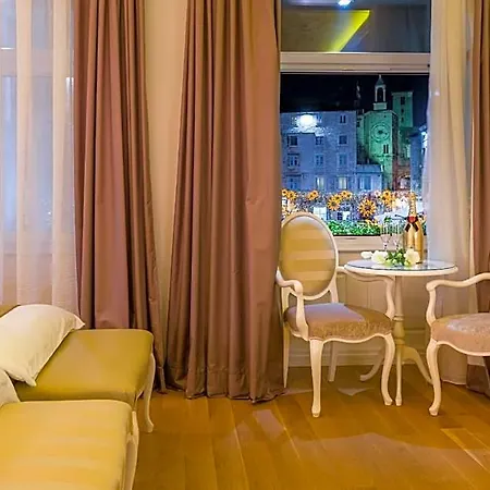 Piazza Heritage Hotel