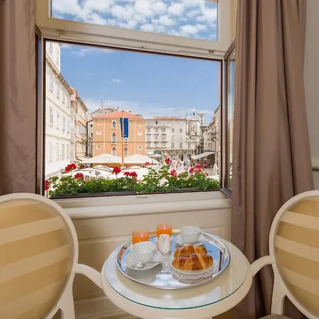 Piazza Heritage Otel