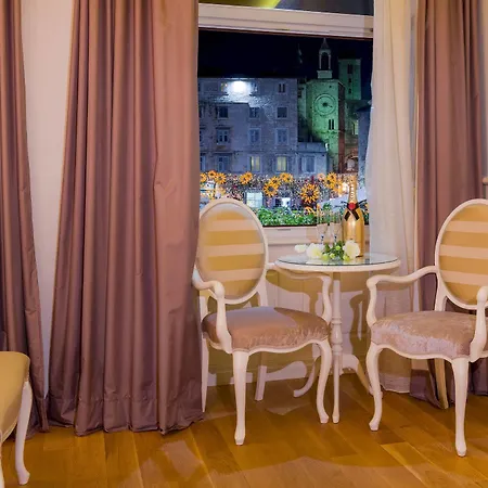 Piazza Heritage 4*