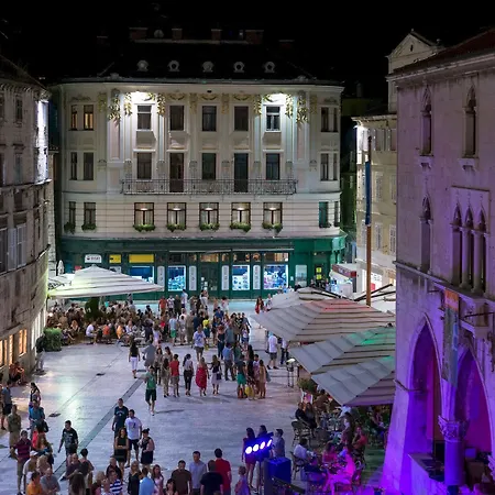 Piazza Heritage Hotel