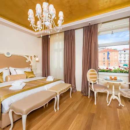 Hotel Piazza Heritage Split