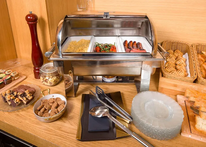 ピアッツァ ラグジュアリー ルームズ